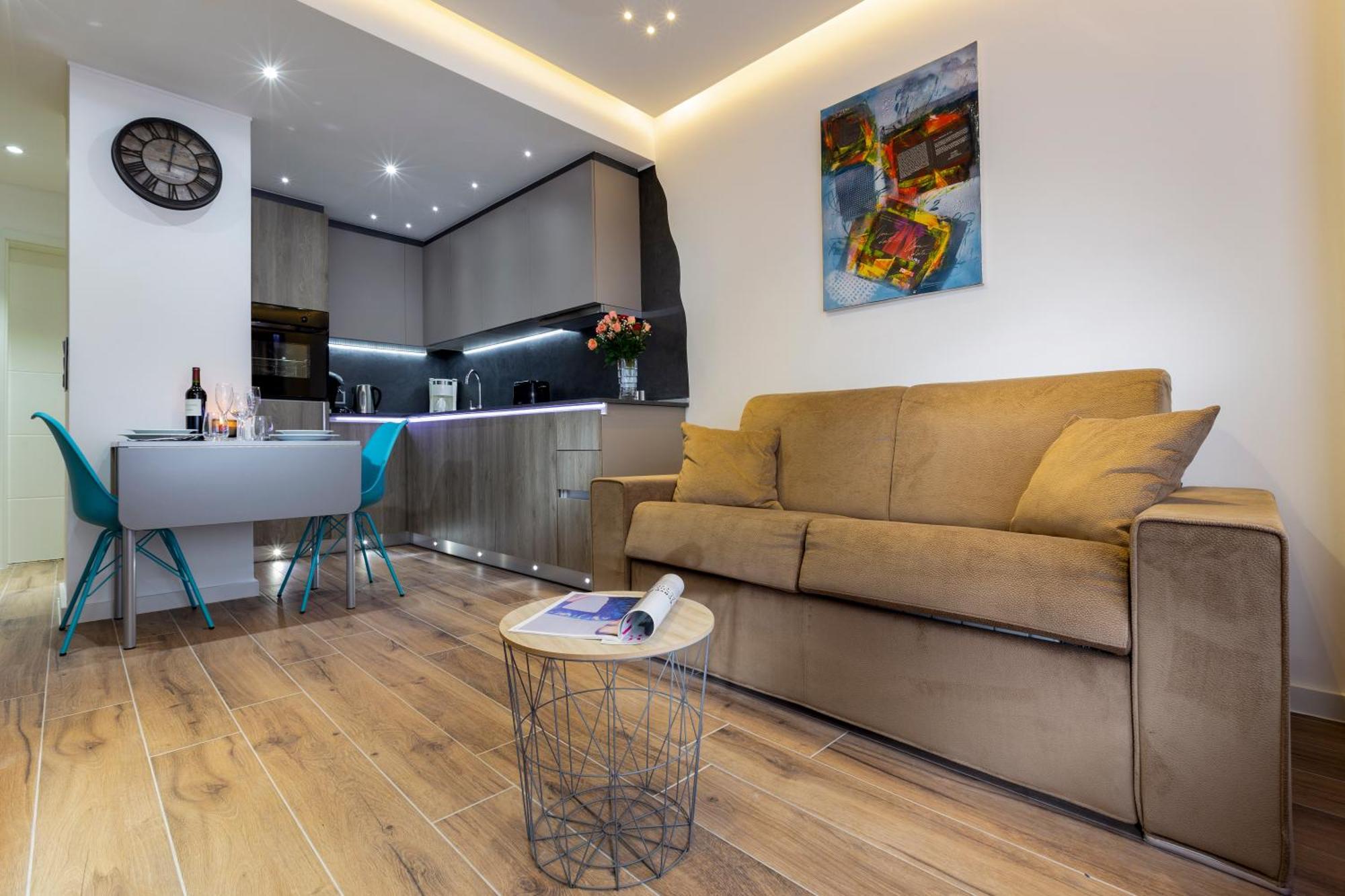 The Queen Luxury Apartments - Villa Carlotta Luxembourg Exterior photo